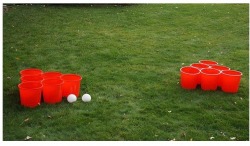 Bucket Pong